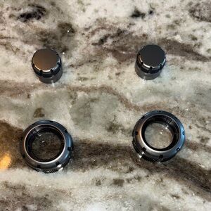 Toyota 4Runner radio & climate control knobs